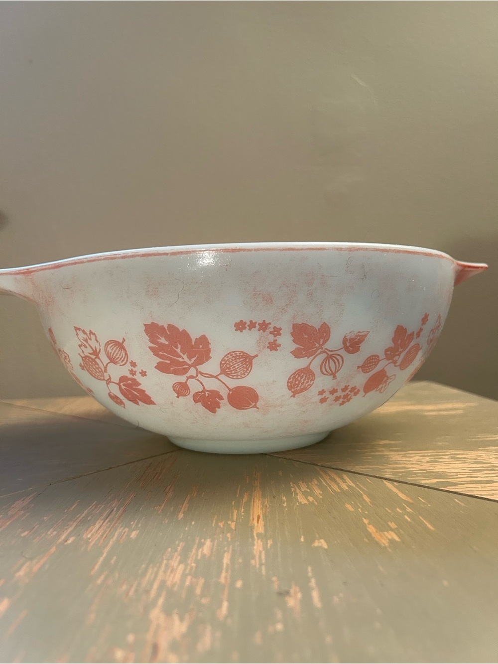 Pyrex Pink Gooseberry Cinderella Mixing Bowl 444